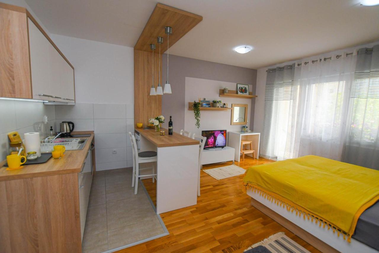 Apartment Plaza Kladovo Ngoại thất bức ảnh